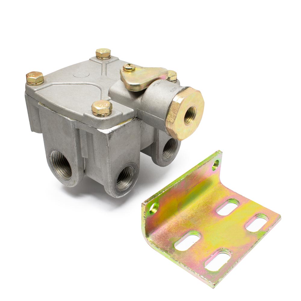 Pro Trucking Products Relay Valve, Horizontal Delivery Ports, 4psi Crack Pressure, 3/4" NPT Supply